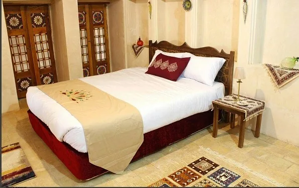 هتل تاریخی خانه آقازاده ابرکوه — عکس ۵