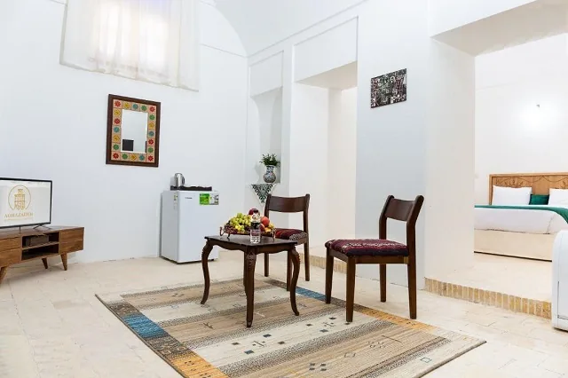 اتاق دو تخته دبل یلدا — هتل تاریخی خانه آقازاده ابرکوه