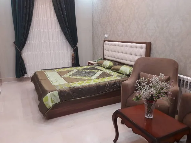 اتاق سه تخته — هتل پارمیس علی آباد