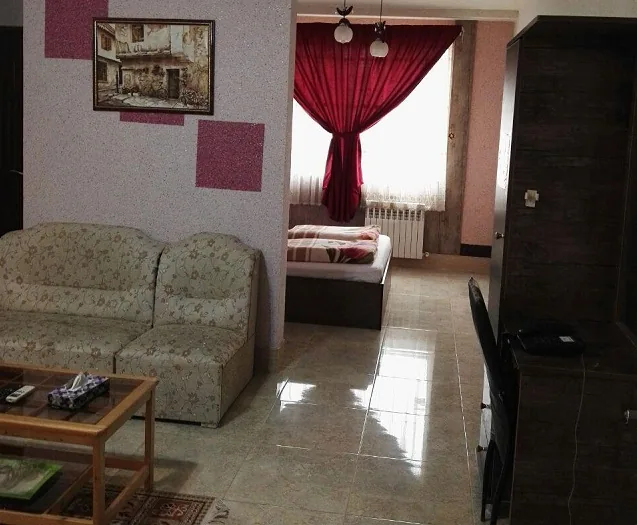 سوئیت دو خوابه پنج نفره — هتل پرشین بندر انزلی