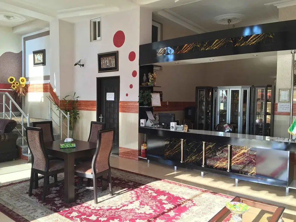 هتل پرشین بندر انزلی — عکس ۲