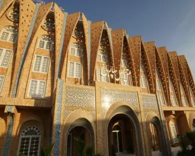 هتل چهارباغ — عکس ۲