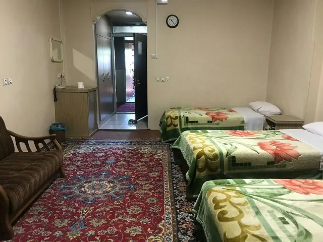 اتاق دو تخته توئین — هتل ایران اصفهان