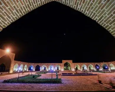 هتل لاله بیستون