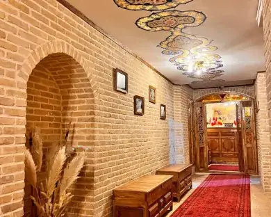 هتل بوتیک سنتی کرمانشاه — عکس ۲