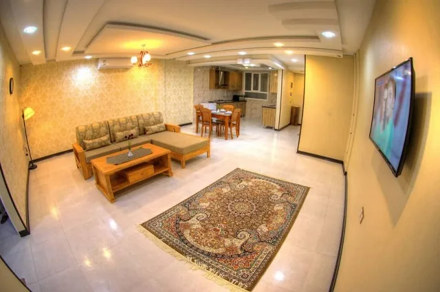 سوئیت دوخوابه چهار نفره رویال — هتل آپارتمان بارمانی خرمشهر