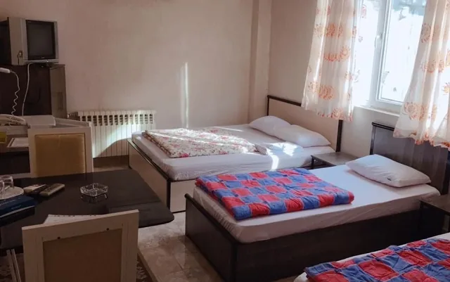 اتاق دو تخته — هتل البرز لاهیجان