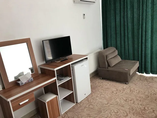 هتل رویایی راستی لنگرود — عکس ۲