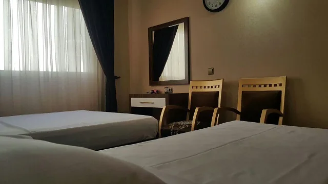 اتاق سه تخته — هتل نور مشهد