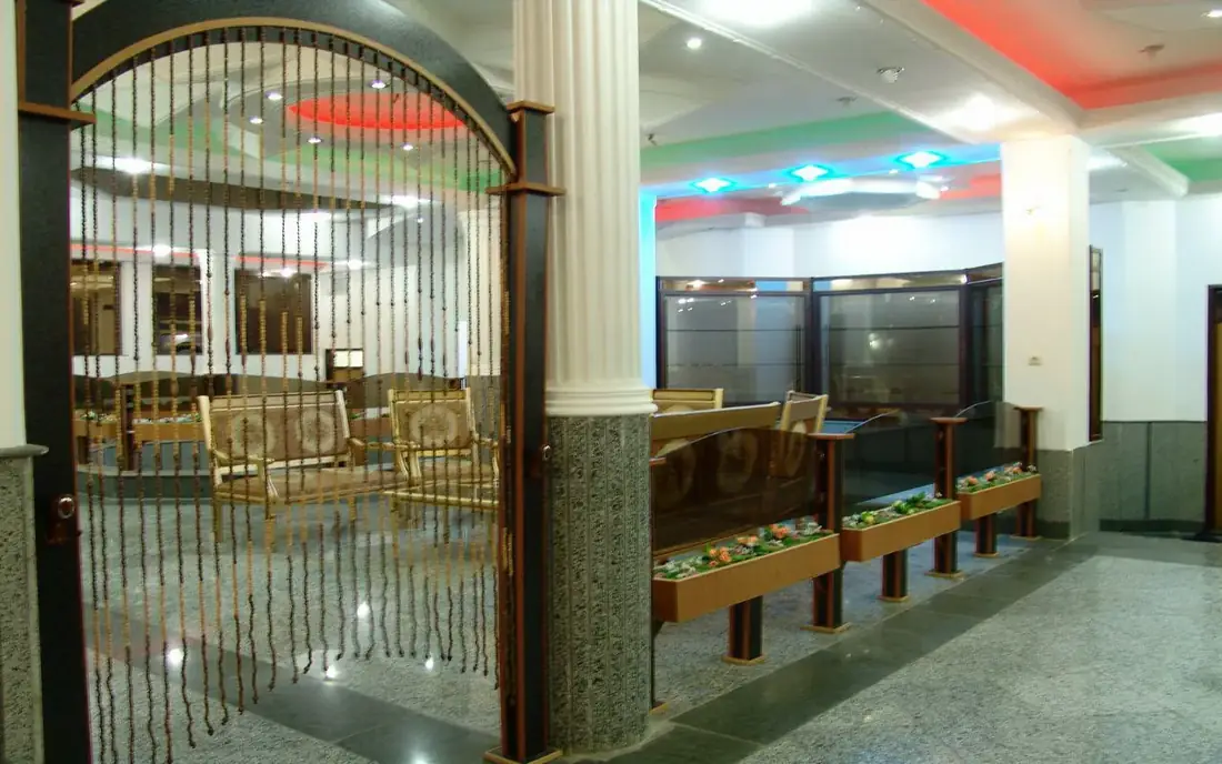 هتل بهجت میبد — عکس ۴