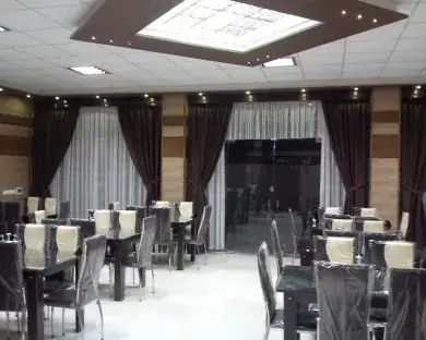 هتل غدیر — عکس ۳
