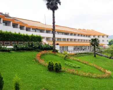 هتل جنگلی سالاردره