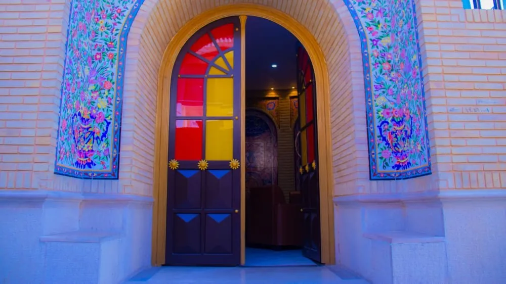 هتل گل افرا شیراز — عکس ۴