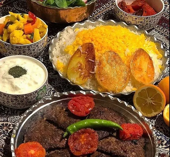 هتل عمارت هفت رنگ شیراز — عکس ۴