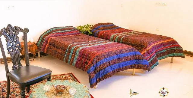 اتاق دوتخته دبل طبقه همکف — هتل سنتی سرابی شوشتر