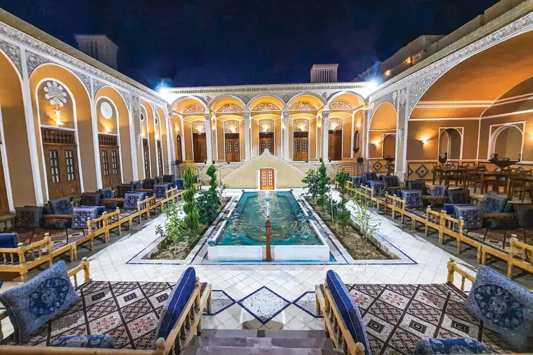 هتل بوتیک دربار یزد — عکس ۲