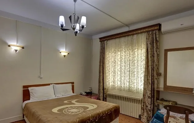 اتاق دو تخته دبل — هتل جهانگردی زنجان