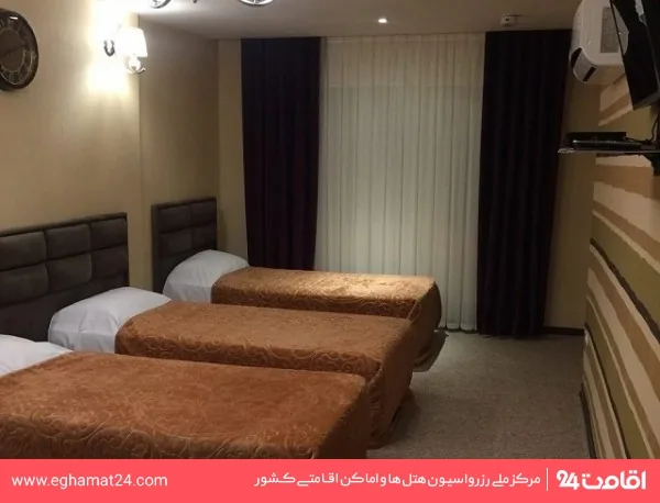 اتاق چهارتخته(سه تخته+کاناپه) — هتل آوان دزفول