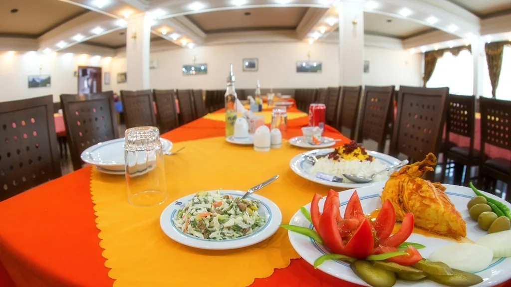 هتل جهانگردی خوی — عکس ۳