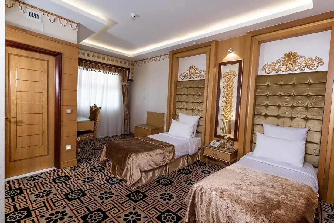 سوئیت پرزیدنتال (سبک ایران باستان) — هتل الماس ۲ مشهد