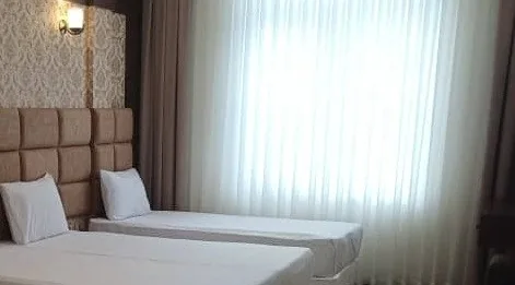 اتاق چهار تخته — هتل دارالضیافه مشهد