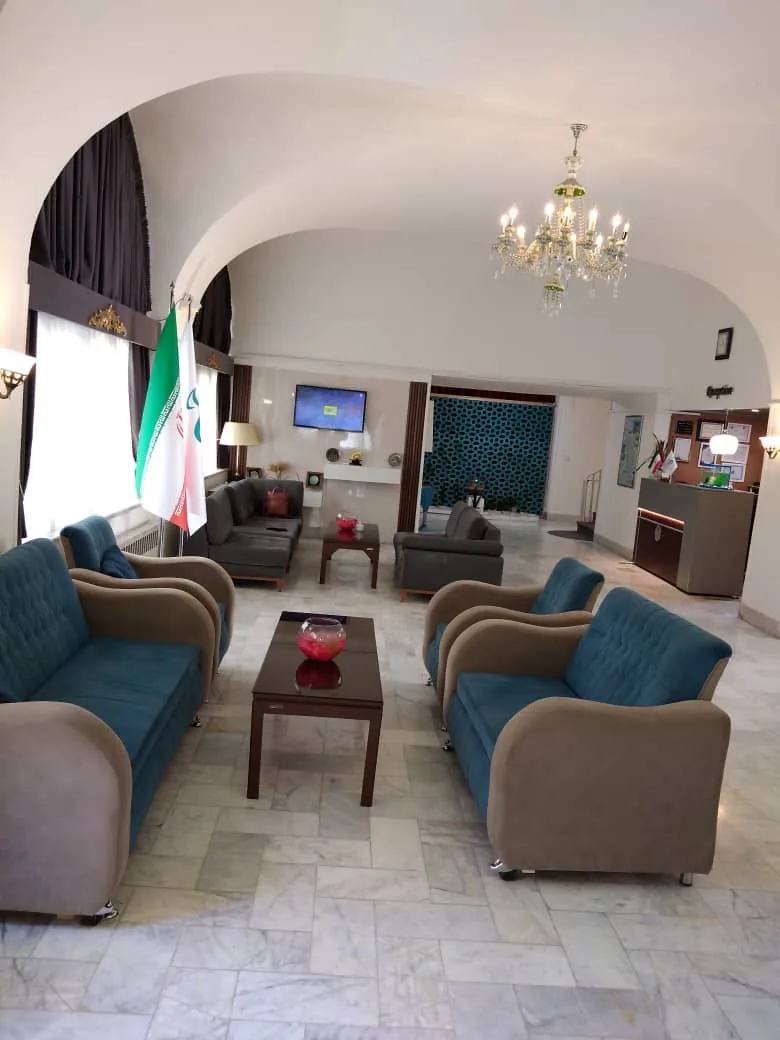 هتل جهانگردی شهرکرد — عکس ۲