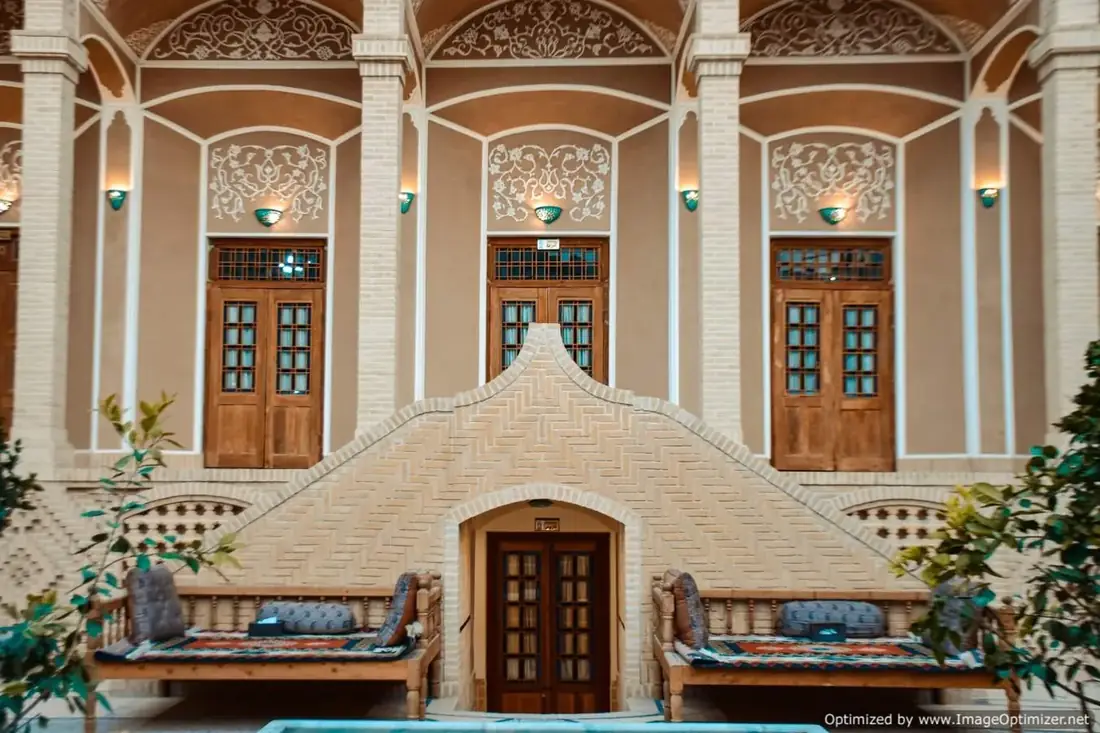 هتل بوتیک دربار یزد — عکس ۳