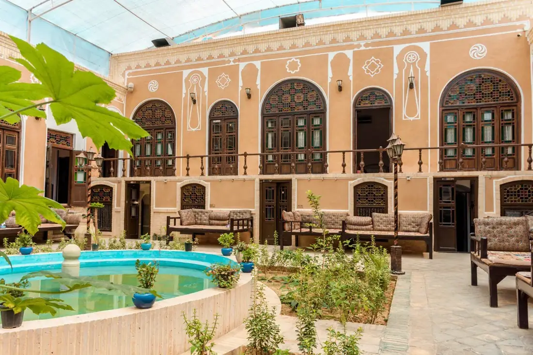 هتل سنتی رز یزد — عکس ۲