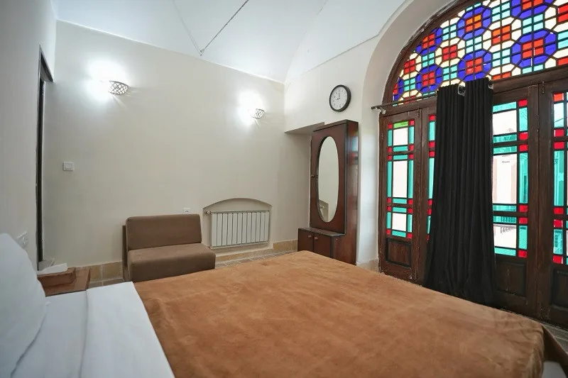 اتاق چهار تخته(سینگل) — هتل سنتی رز یزد
