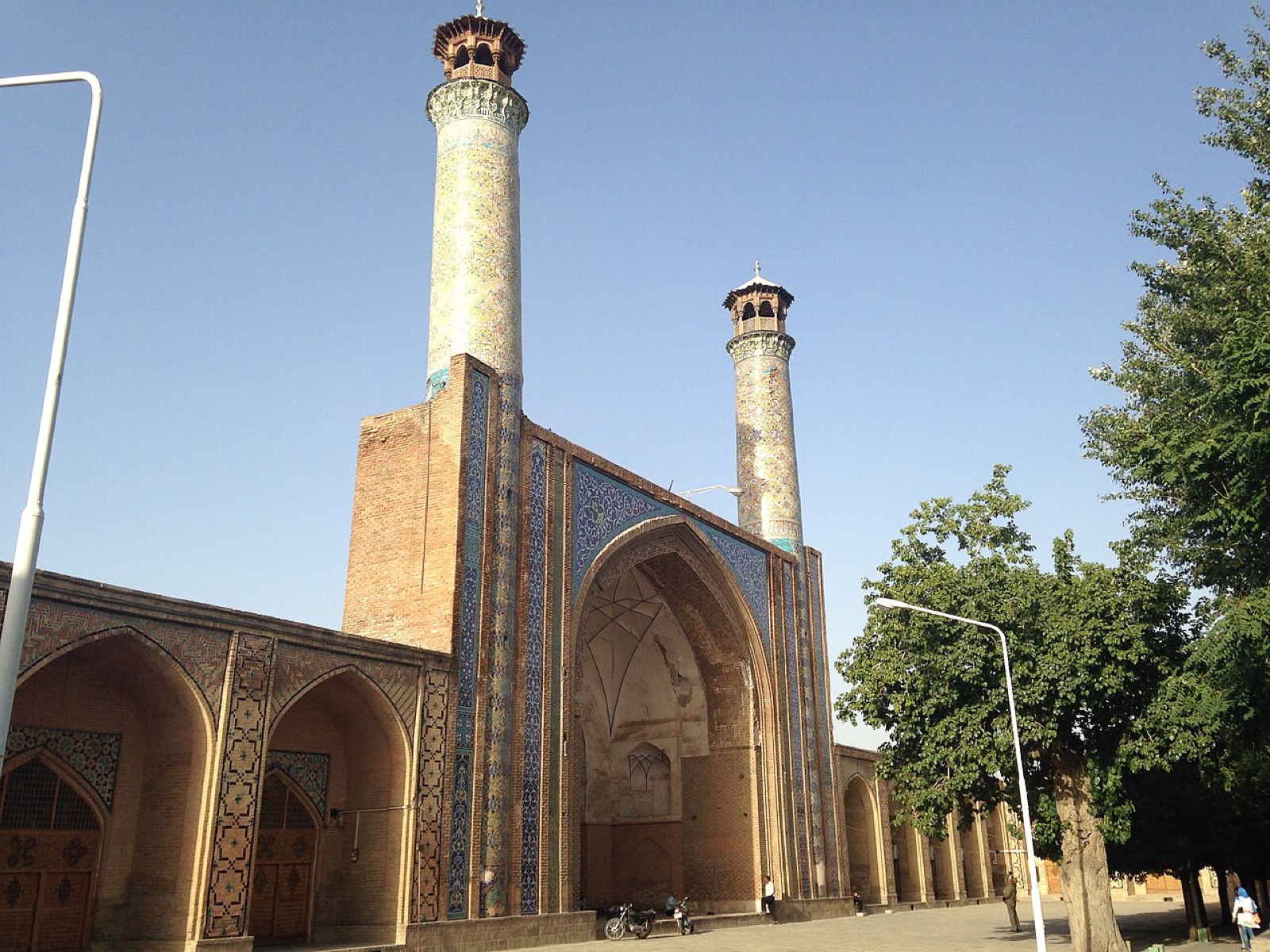مسجد جامع عتیق قزوین؛ یکی از کهن‌ترین مسجدهای ایران + آدرس و بازدید